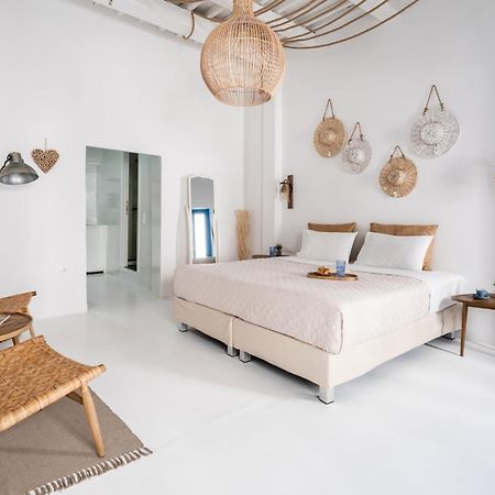 Love Suite Mykonos Town Экстерьер фото